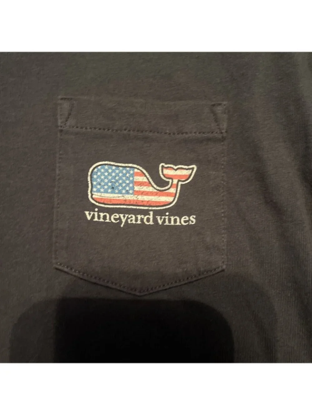 Vineyard Vines Boys long sleeve medium 12-14 navy blue american flag whale